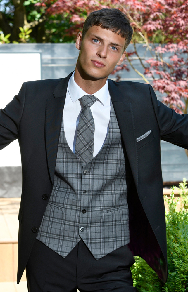 Duo Black Suit with Henry Grey Vest